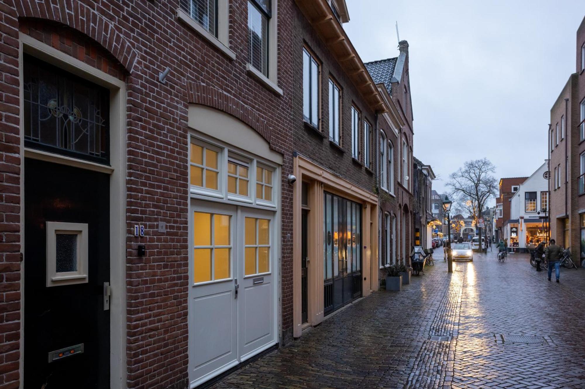 Drive-In Appartement Centrum Alkmaar Exterior photo